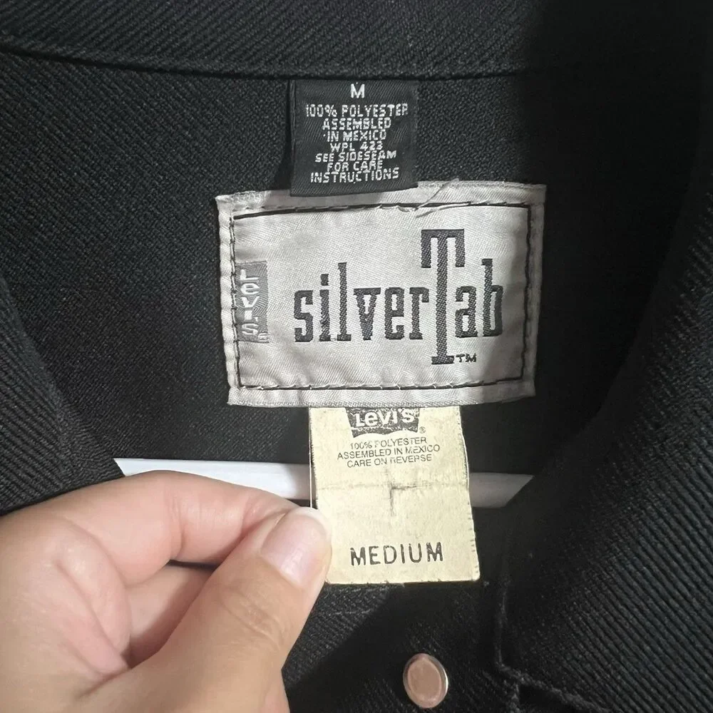 Levi’s Silver Tab Women Button Crop Trucker Jacket Black Medium Polyester